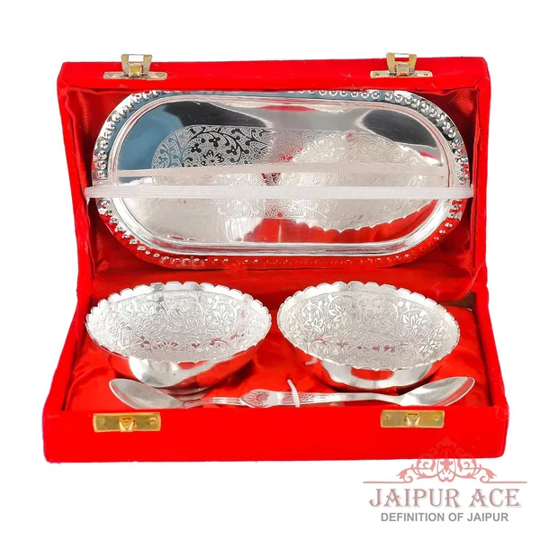 Round_German_Silver_Plated_Bowl_With_Tray_Set_|_1_Tray_with_2_Bowls_(150_Ml)_&_2_Spoons