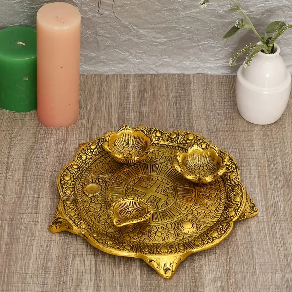 Gold_Plated_Pooja_Thali_With_Diya_For_Home_Temple
