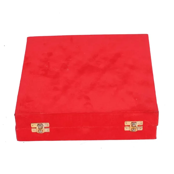 Celebration_Silver_Plated_Metal_Bowl_Set_With_Red_Velvet_Box_|_4_Bowl_with_4_Spoon_&_1_Tray
