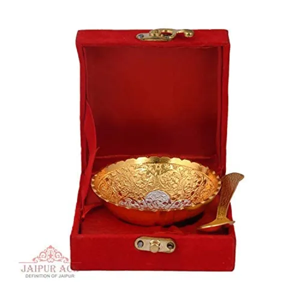 Silver_and_Gold_Plated_Bowl_Set_(Bowl_with_Spoon)_in_Red_Velvet_Box_3.5_Inch_Diameter