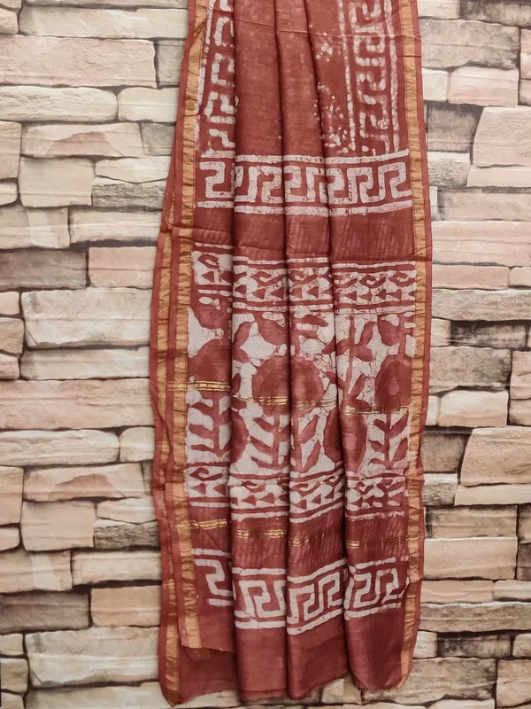Hand_Printed_Brown_Classic_Taditional_Elegant__Chanderi_Silk_Dupatta_For_Women