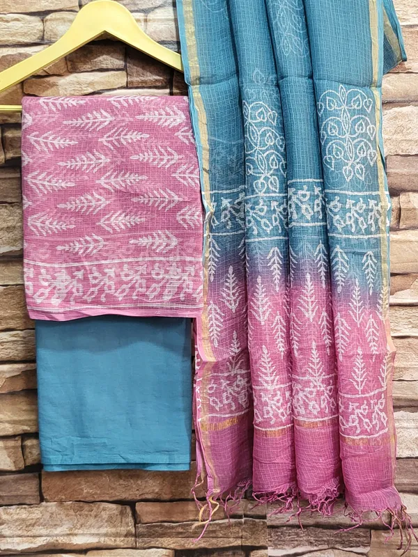 Hand_Printed_Pink__Taditional_&_Elegant__Contrast_Kota_Doria_Suit_For_Women
