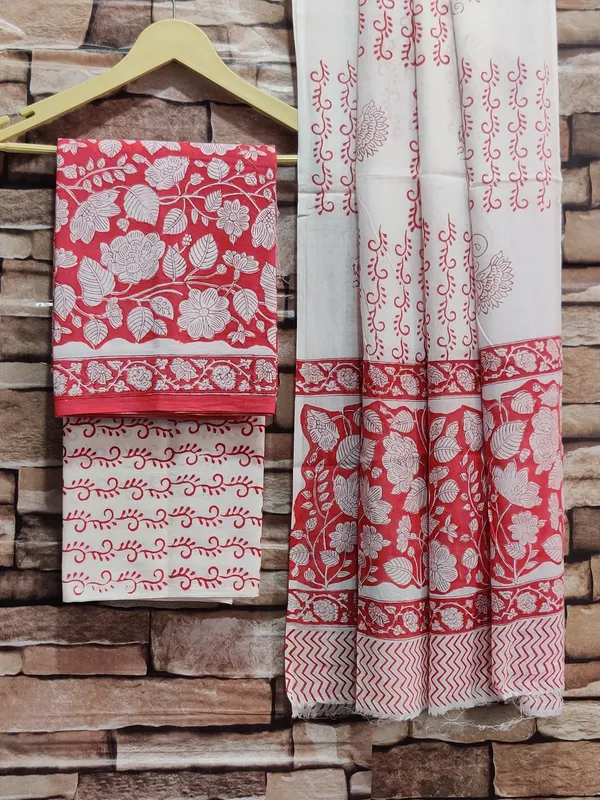 Hand_Printed_Red_Colour_Cotton_Suit_Set_With_Mulmul_Duptta