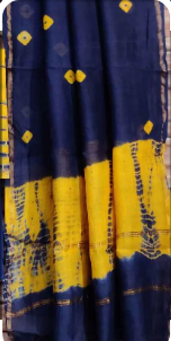 Hand_Printed_Yellow_Taditional_Rapid_Print_Chanderi_Silk_Suit_For_Women