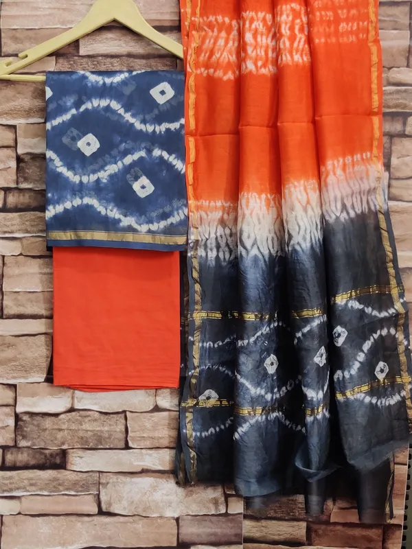 Hand_Printed_Grey_Taditional_Shibori_Print_Chanderi_Silk_Suit_For_Women
