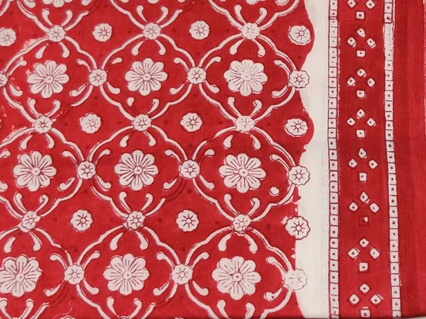 Hand_Printed_Cotton_Suit_Set_With_Mulmul_Duptta