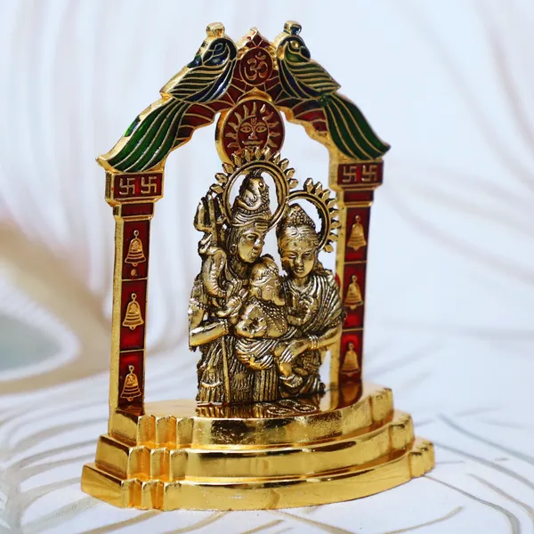 Golden_Metal_Shiv_Parivar_/_Shiv_Parvati_With_Ganesh_Decorative_Showpiece