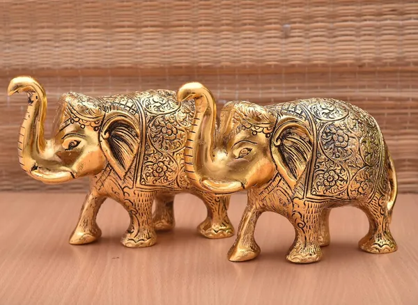 Golden_Metal__Elephant_Pair_Of_2_For_Home_And_Office_Decorative_Showpiece
