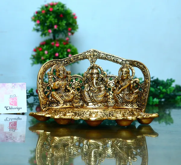 Golden_Metal_Laxmi_Ganesh_Saraswati_Idol_With_5_Face_Diya_For_Home_And_Office_Decorative_Showpiece
