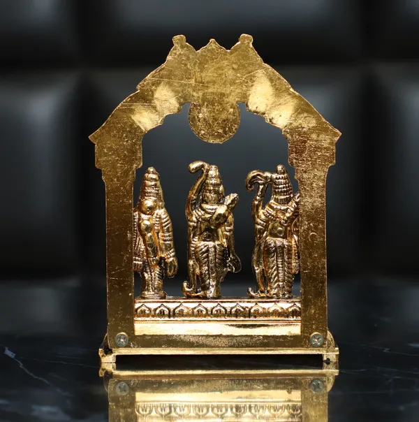 Golden_Metal_Shri_Ram_Darbar_With_Hanuman_Ji_Decorative_Showpiece
