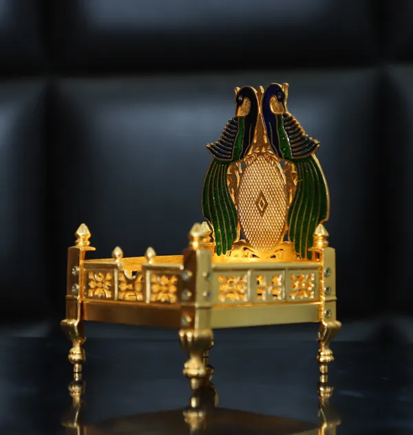 Multicolor_Metal_Krishna_Sihasan,_Laddu_Gopal_Singhasan_For_Home_And_Offices_Mandir_Decorative_Showpiece