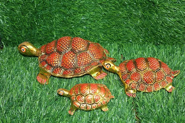 Multicolor_Metal_Feng_Shui_Set_Of_3_Tortoise_On_Plate_For_Good_Luck_Decorative_Showpiece