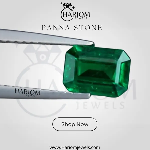 Panna_Gems_Jewels_7.25_Ratti_Green_Columbian_Emerald_(Panna)_Created_Loose_Gemstone