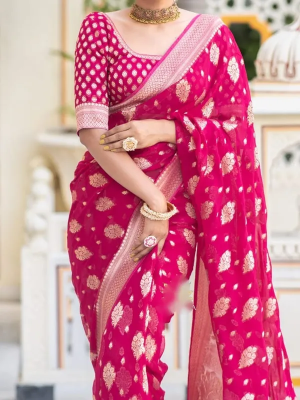 Pink_Soft_Cotton_Weave_Saree_With_Unstitched_Blouse_For_Women