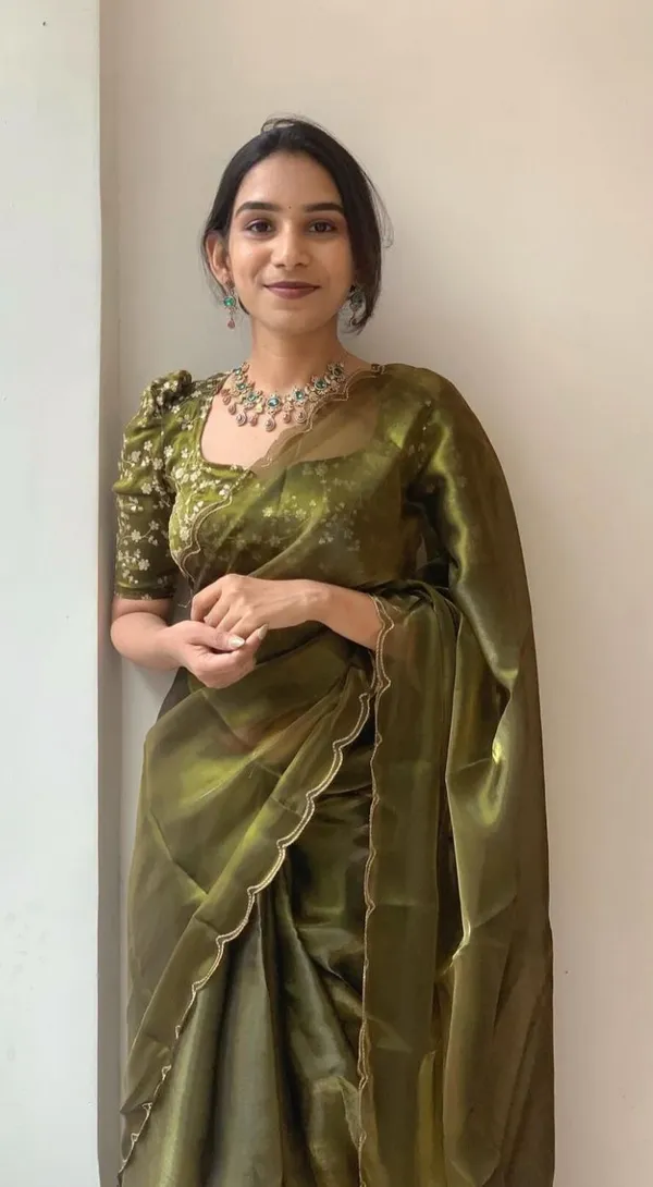 Mahendi_Soft_Jimmy_Choo_Embroidered_Saree_For_Women