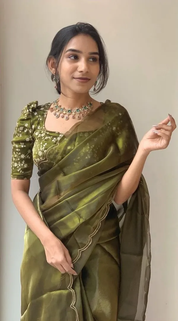 Mahendi_Soft_Jimmy_Choo_Embroidered_Saree_For_Women
