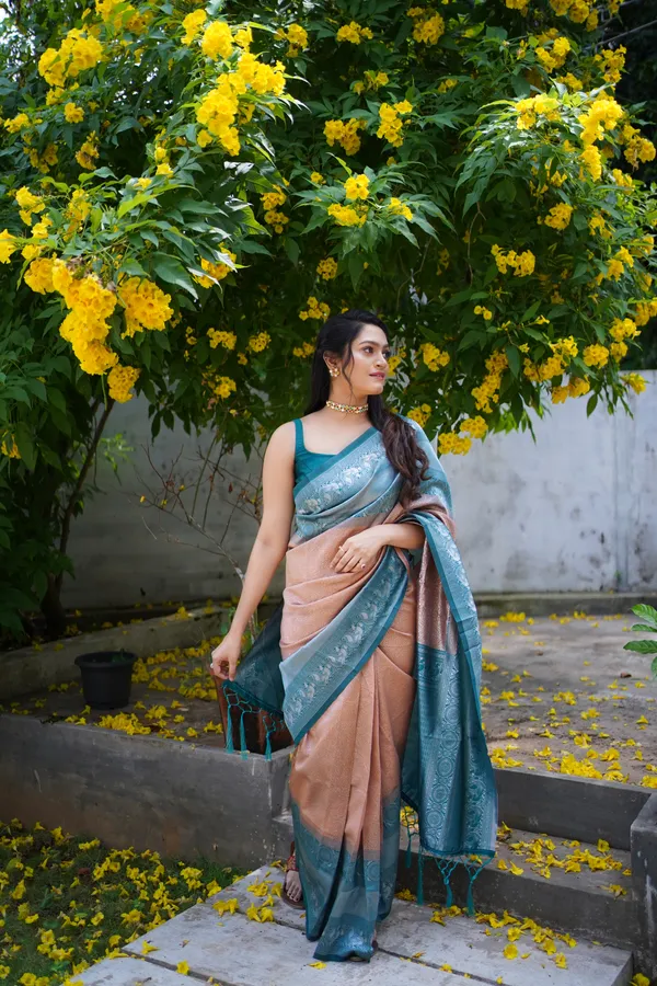 Peach_Kanjivaram_Silk_Saree_For_Women