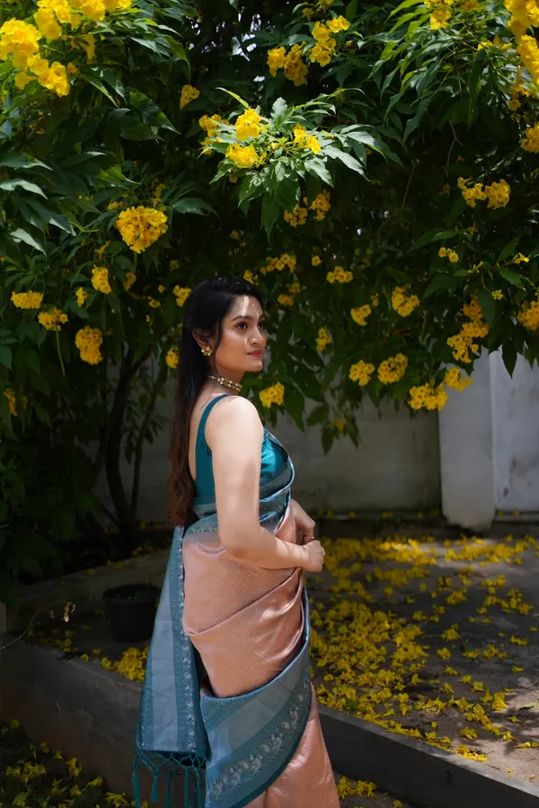 Peach_Kanjivaram_Silk_Saree_For_Women