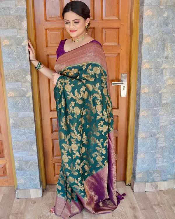 Green_Kanjivaram_Silk_Saree_For_Women