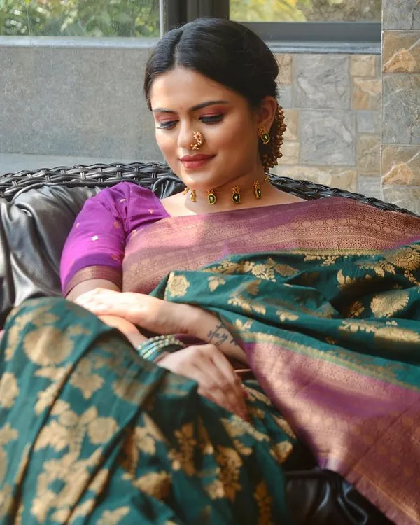 Green_Kanjivaram_Silk_Saree_For_Women