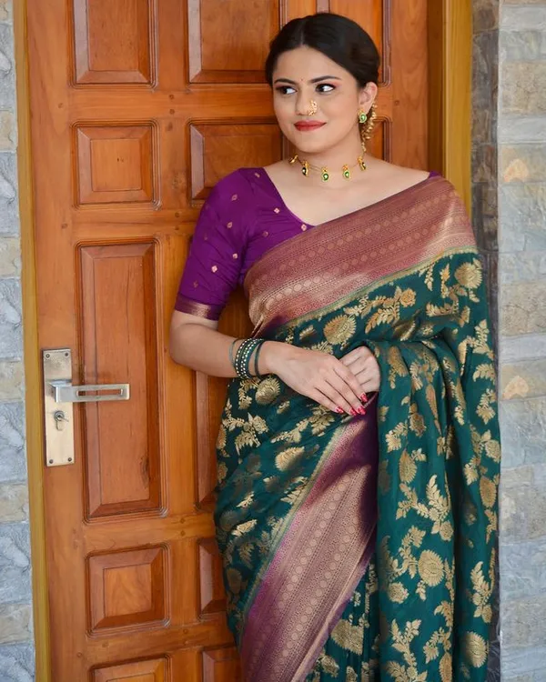 Green_Kanjivaram_Silk_Saree_For_Women