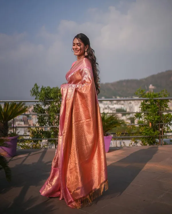 Pink_Kanjivaram_Silk_Saree_For_Women