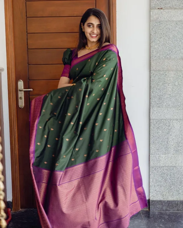 Green_Kanjivaram_Silk_Saree_For_Women