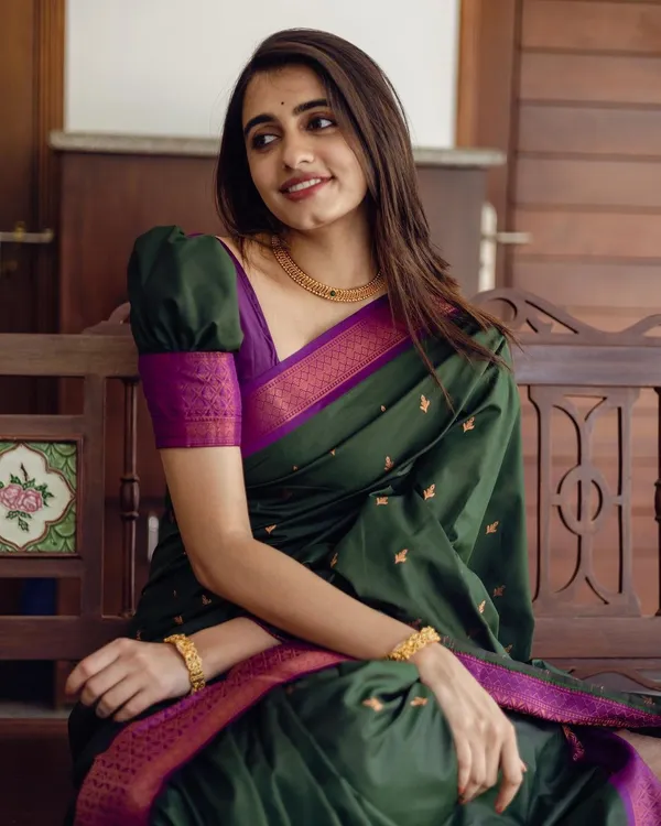 Green_Kanjivaram_Silk_Saree_For_Women