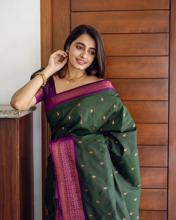 Green_Kanjivaram_Silk_Saree_For_Women