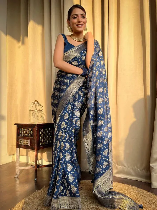 Navy_Blue_Pure_Banarasi_Saree_For_Women