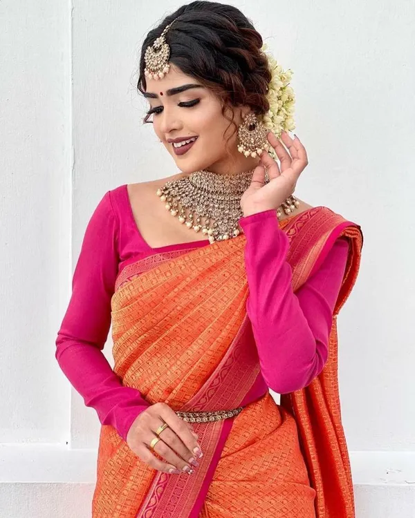 Orange_Embellished_Bollywood_Jacquard_Saree_(Orange)_For_Women
