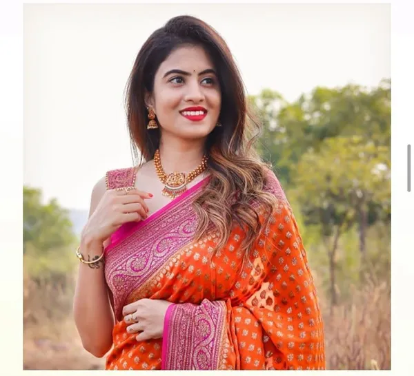 Orange_Embellished_Banarasi_Jacquard_Saree_(Orange)_For_Women