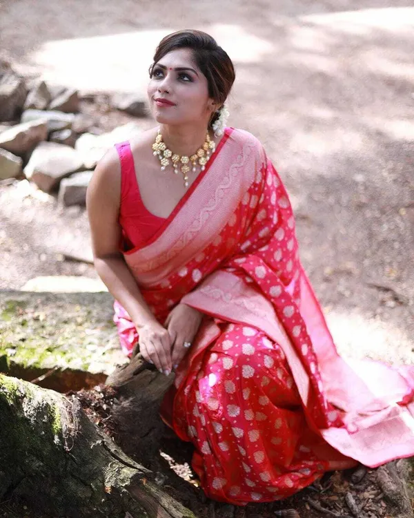 Pink_Woven_Banarasi_Jacquard_Saree_(Pink)_For_Women