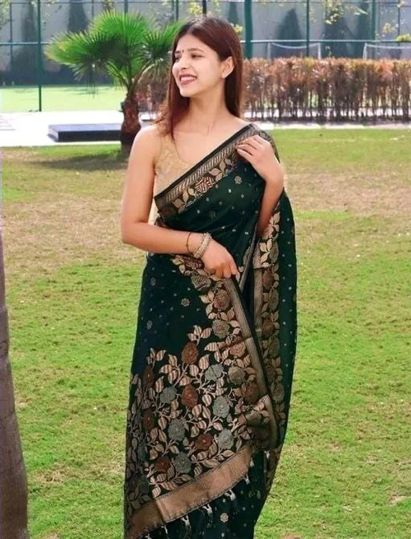 Dark_Green_Embellished_Banarasi_Jacquard_Saree_(Dark_Green)_For_Women