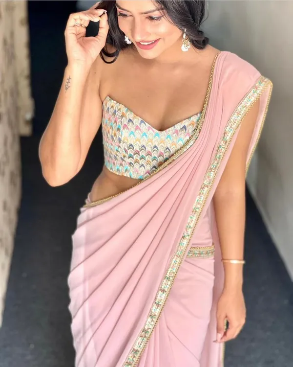 Rose_Pink_Trendy_Embroidered_Georgette_Saree_For_Women