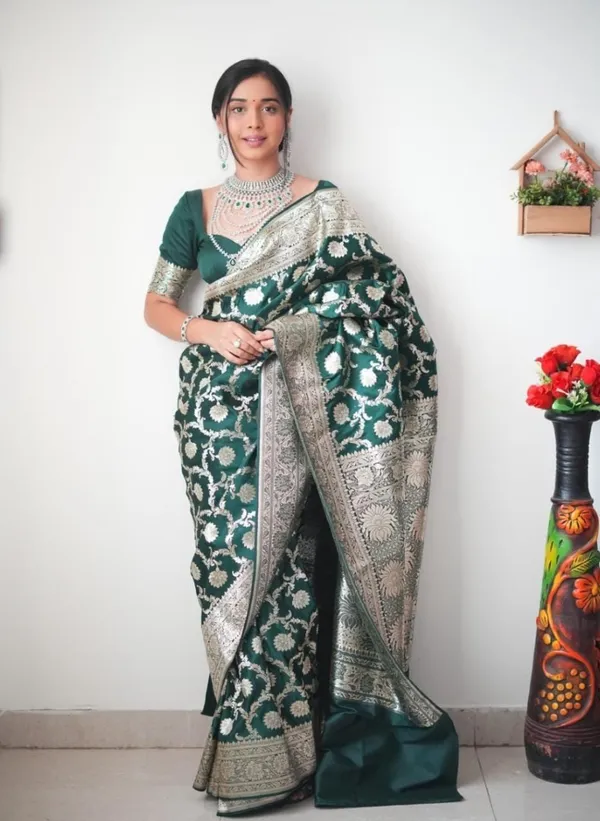 Green_1-Minute_Ready_To_Wear_Saree_For_Women