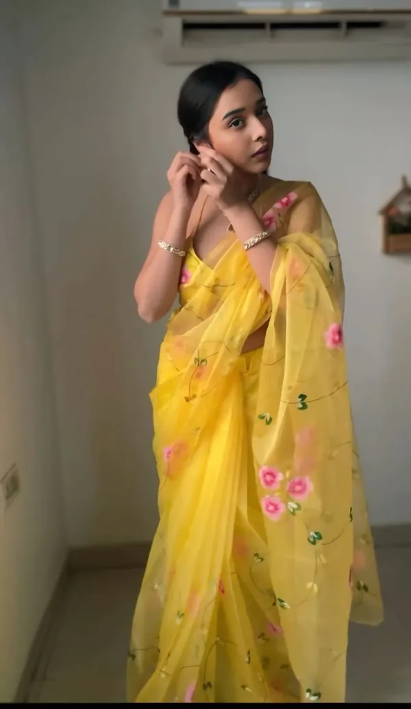 Mango_Yellow_1-Minute_Ready_To_Wear_Organza_Saree_For_Women