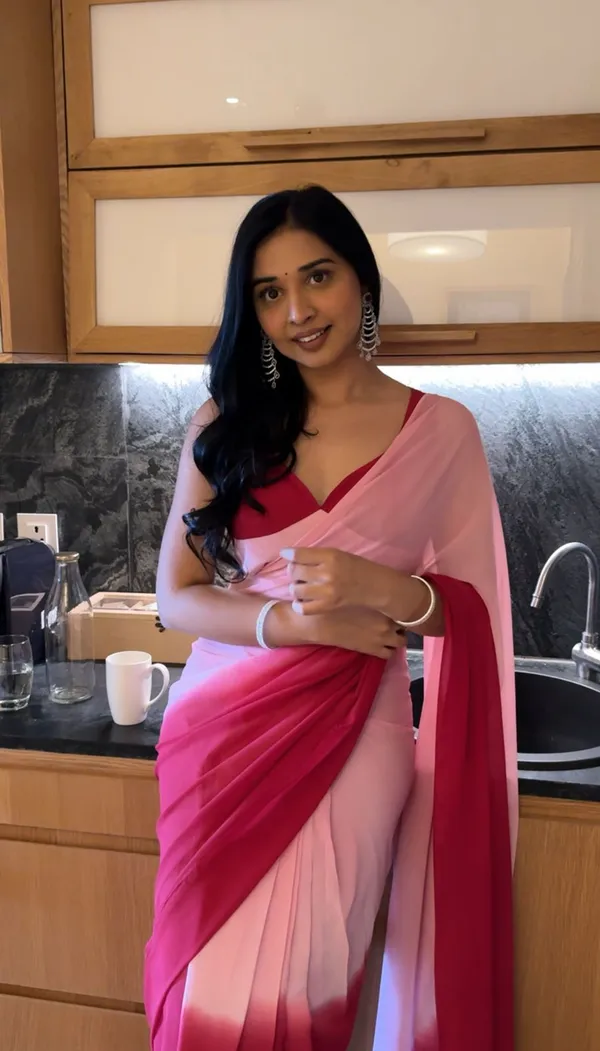 Pink_Trendy_1-Minute_Ready_To_Wear_Georgette_Saree_With_Blouse_For_Women