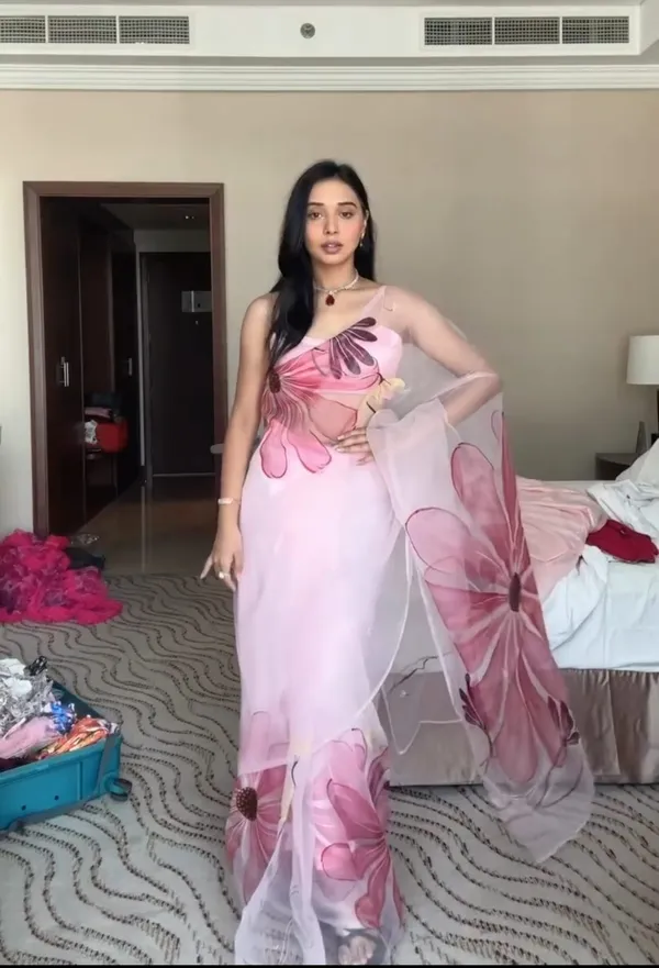 Pink_1-Minute_Ready_To_Wear_Organza_Saree_For_Women