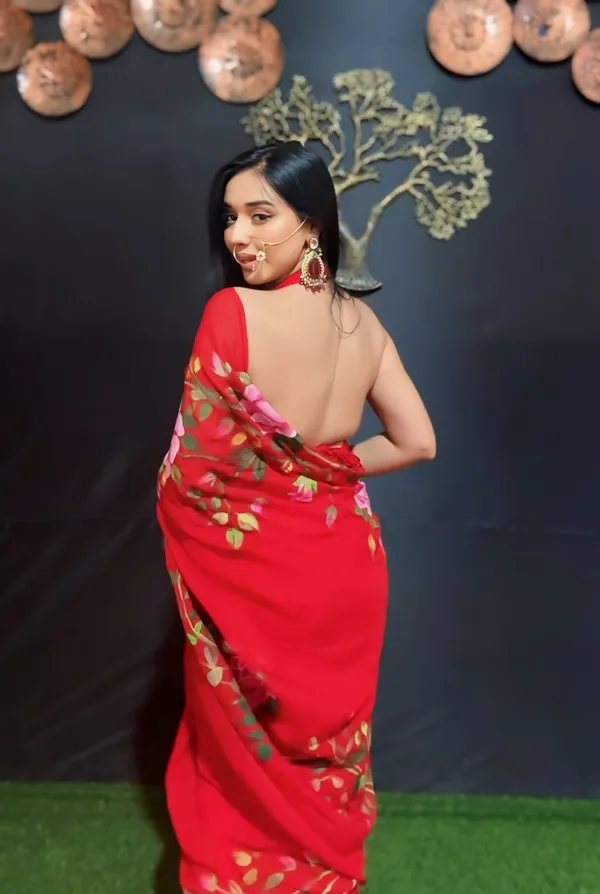 Red_1-Minute_Ready_To_Wear_Georgette_Saree_For_Women