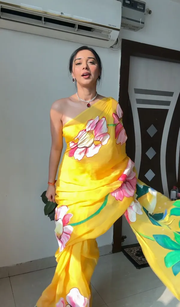 Yellow_Floral_Printed_1-Minute_Ready_To_Wear_Georgette_Saree_For_Women