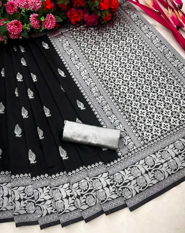 Black_Woven_Banarasi_Jacquard_Saree_For_Women