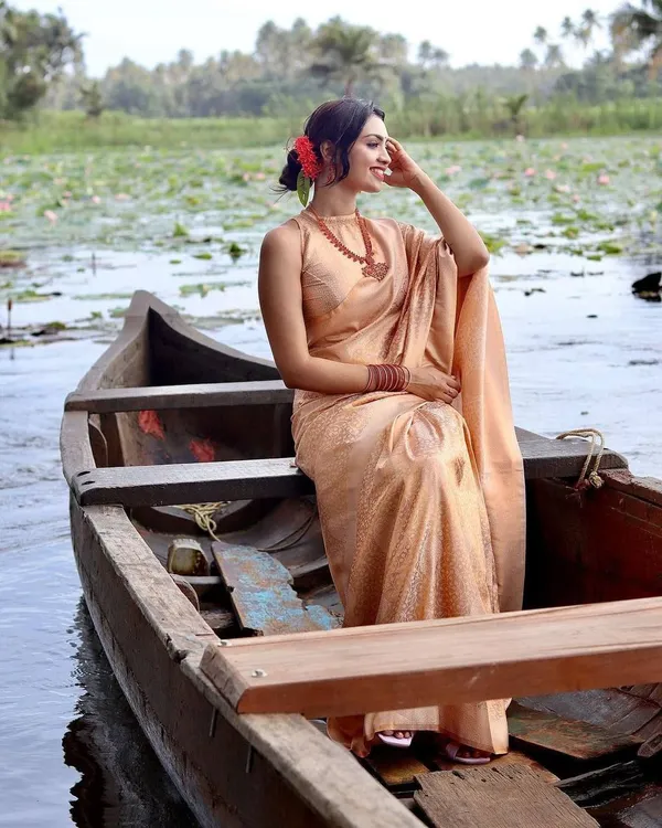 Peach_Pure_Banarasi_Saree_For_Women