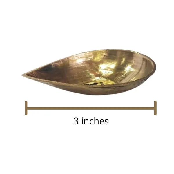 Golden_Handmade_Pital_Pradip,_Pure_Brass_Diya_/Pradeep_For_Daily_Usage