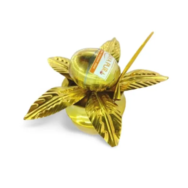 MAYAPURI_Golden_Brass_Mangal_Kalash_With_Coconut_&_Amra_Pallav_For_Daily_Puja