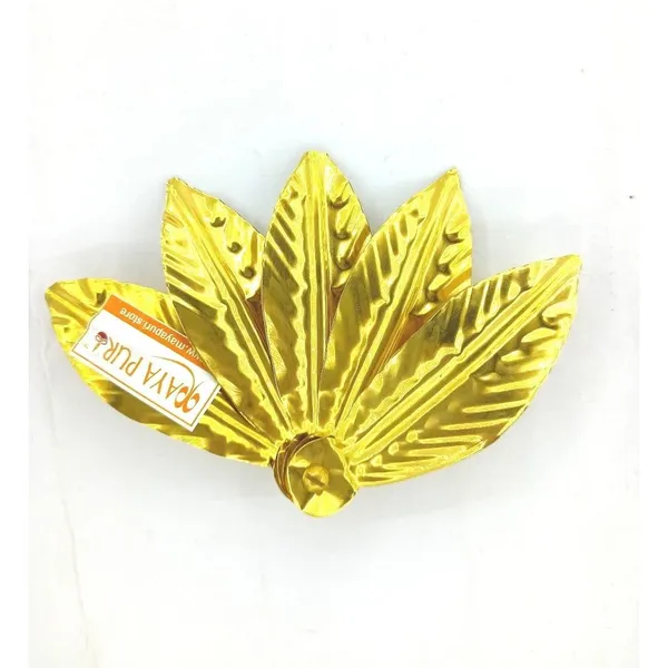 MAYAPURI_Golden_Brass_Mangal_Kalash_With_Coconut_&_Amra_Pallav_For_Daily_Puja