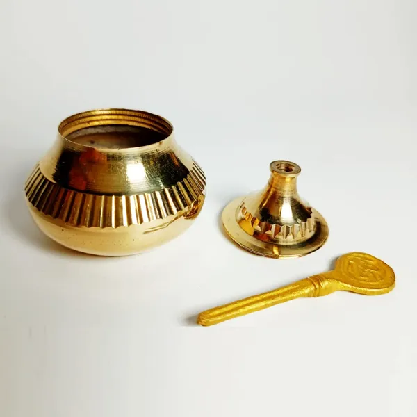 MAYAPURI_Golden_Handmade_Pital_Sindoor_Dibbi_Or_Kumkum_/_Sindur_Box_With_Stick