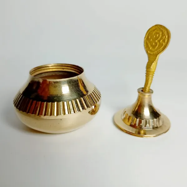 MAYAPURI_Golden_Handmade_Pital_Sindoor_Dibbi_Or_Kumkum_/_Sindur_Box_With_Stick