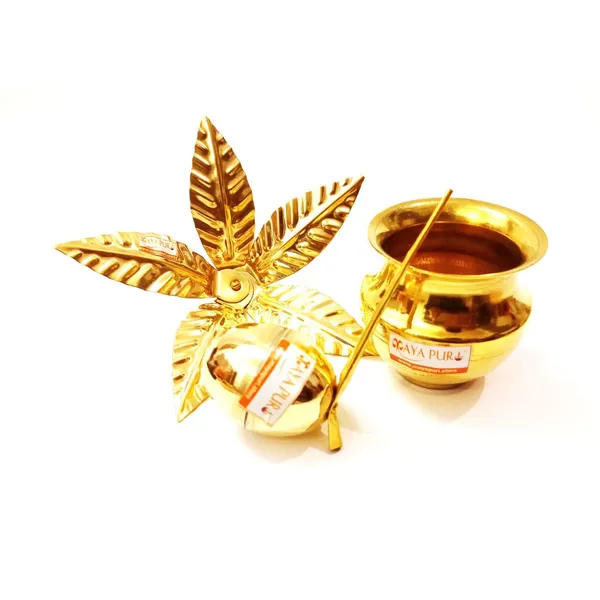 MAYAPURI_Golden_Pital_Kalash_Coconut_And_Mango_Leaf_For_Pooja_/Brass_Mangal_Ghat_For_Puja