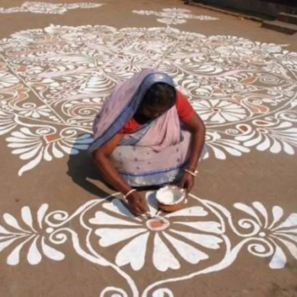 MAYAPURI_Khadia_Mitti_for_Mandana_Art,_Alabaster_Clay_for_Festival_Decorations,_Khori_Mati_for_Alpona_–_400g
